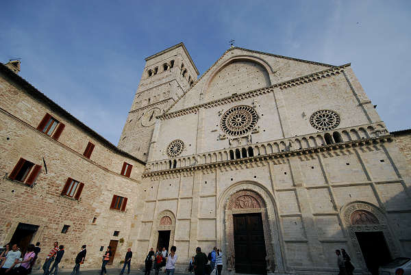Duomo, Assisi