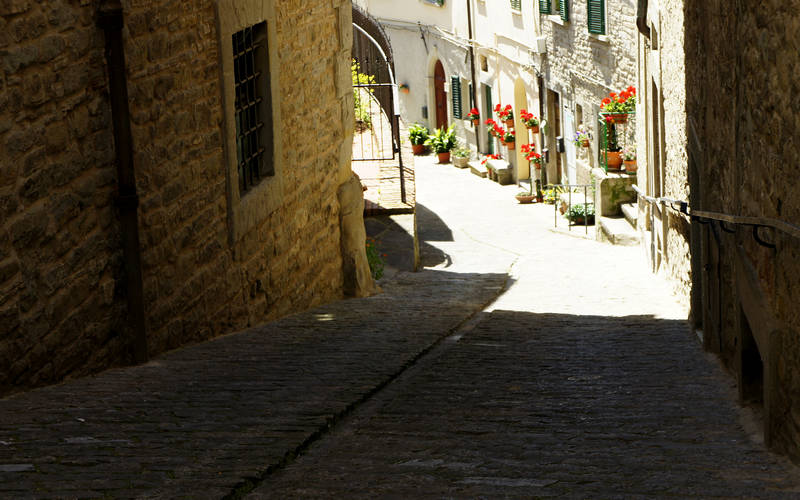 Cammino di Assisi, Portico San Benedetto
